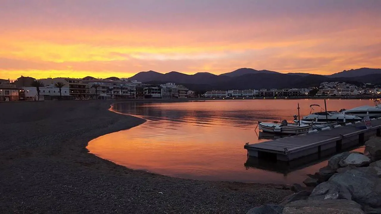 Llança La Tarongina Apartament Amb Piscina